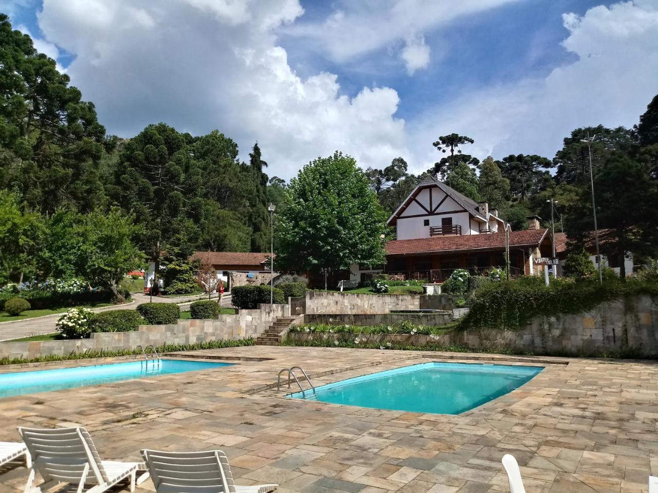 Garden Hotel 3*